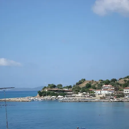 Korakakis Hotel Finikounta