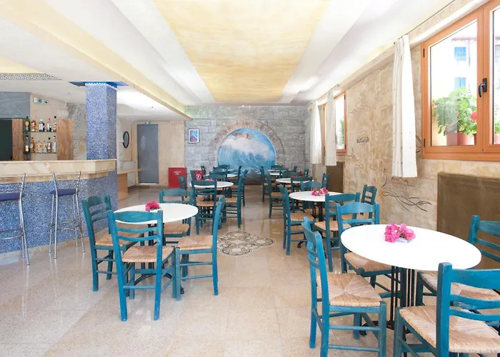 מלון Korakakis פיניקונטה